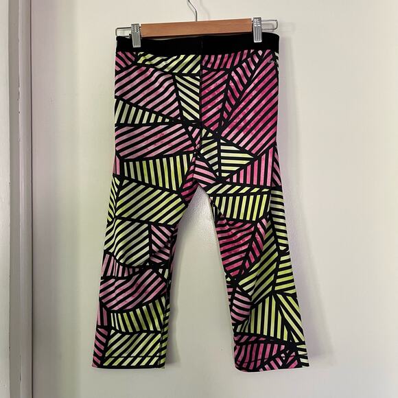 Nike PRO Multicolor Capri Leggings Women's Size Large Pink Green Activewear - Picture 3 of 3